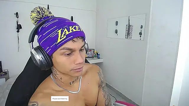 Leonard_Price webcam