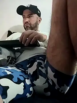 hairyandbigmann webcam