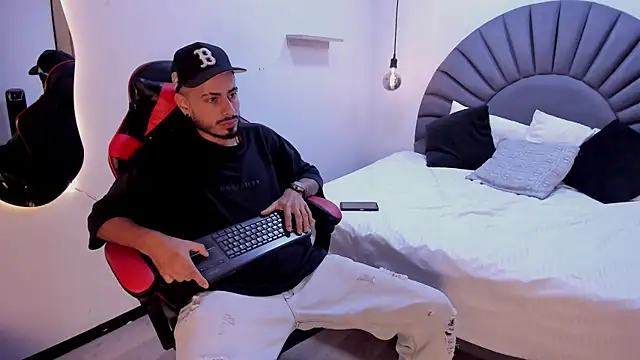 MatthewCullen webcam