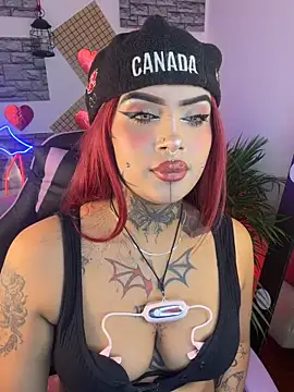 Niki_adams001 webcam