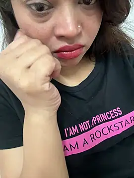 riya_sharma11 webcam