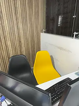 Antonella_Julieta webcam