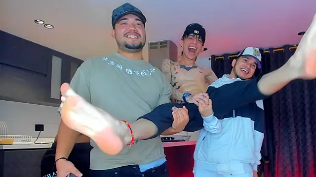 TheBatMansion webcam