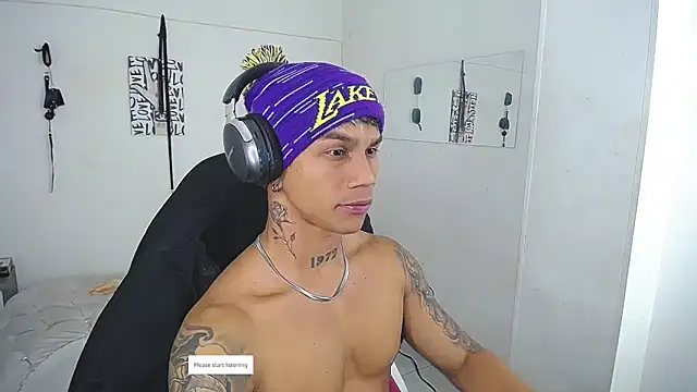 Leonard_Price webcam