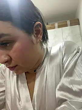 Pretty_Isadora webcam