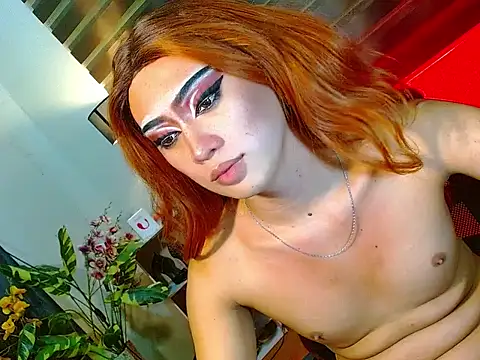 HOLLYWOOD_QUEEN_88 webcam