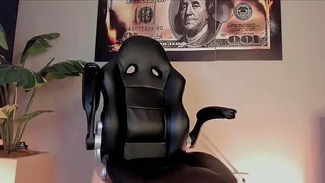 chrizmacgregor webcam