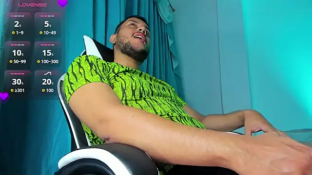 Hot_Latinoboy_ webcam