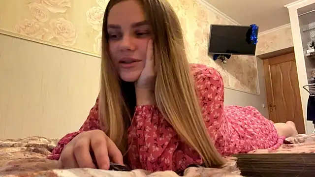 DyanSettlemyre webcam