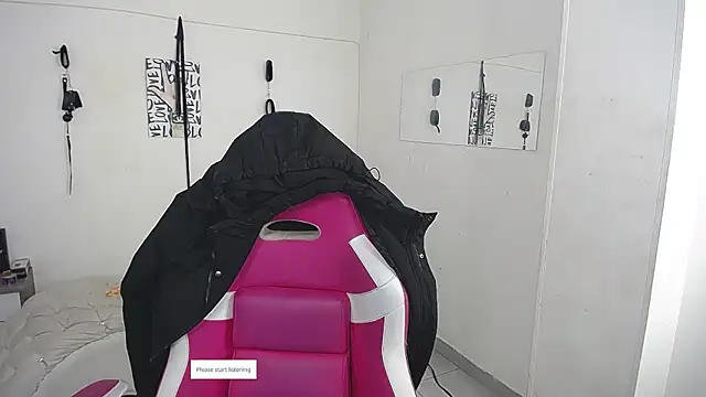 Leonard_Price webcam