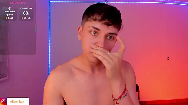 oliver_kyy webcam