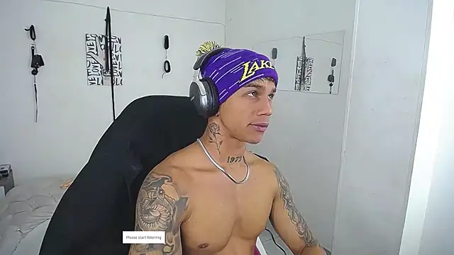 Leonard_Price webcam