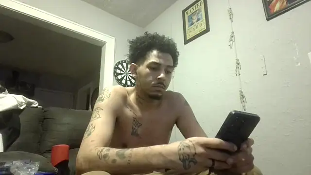 bigdickjojo69 webcam