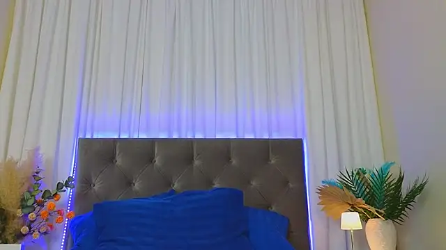 Ariana_Petite webcam