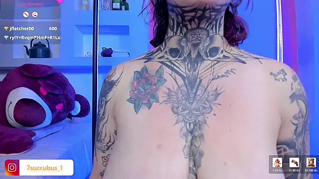 ViolettaBaker_ webcam