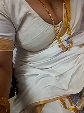 Tamil_Ammani webcam