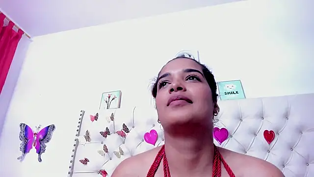celena_wonder webcam