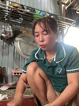 linaannn - Linaannn's free webcam - UK Sex Cams