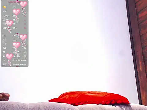 AliciaChelios webcam