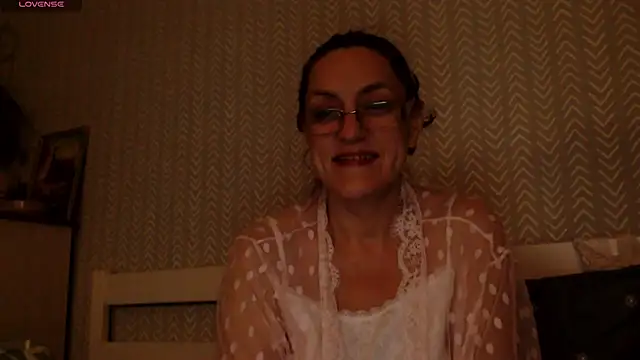 Vivian_Violet_ webcam