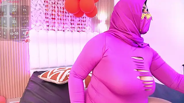 nadia_privee - Nadia_Privee's free webcam - UK Sex Cams