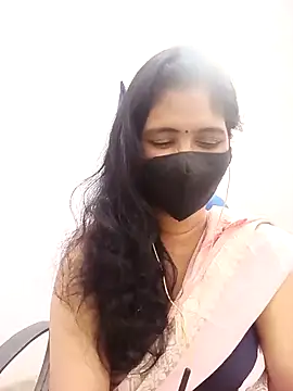 Lucky-Deepthi webcam