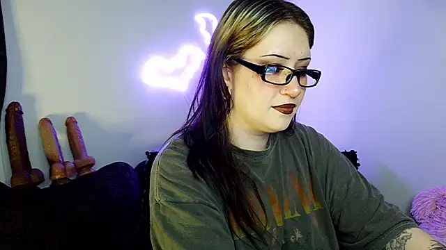 HarleyDemon666 webcam