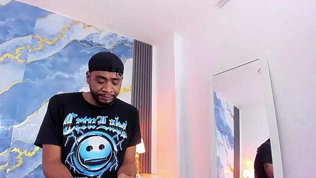 Kylieandjhonny webcam