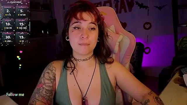 Celeste_Bauman webcam