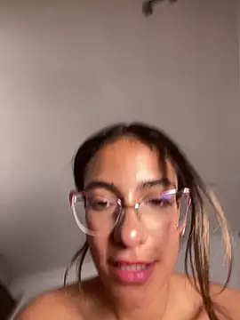 elegant__rouse webcam