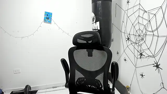 DmitriSanders webcam