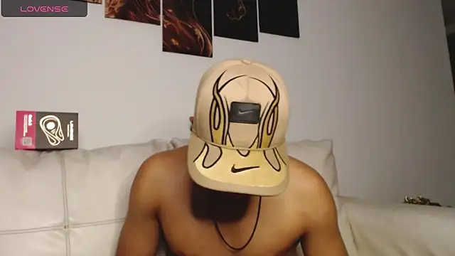 Monkey_uchiha777 webcam