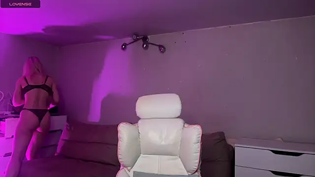 Sofia_Kenwood webcam