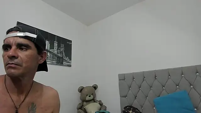 Sofi_And_Santy webcam