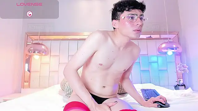 Sebastian_Collins_ webcam