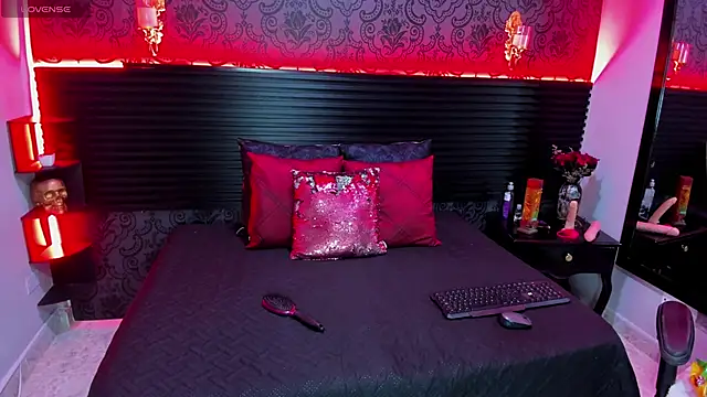 Aurelia_Walker webcam