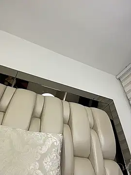 ALISSON_FOXXX1 webcam