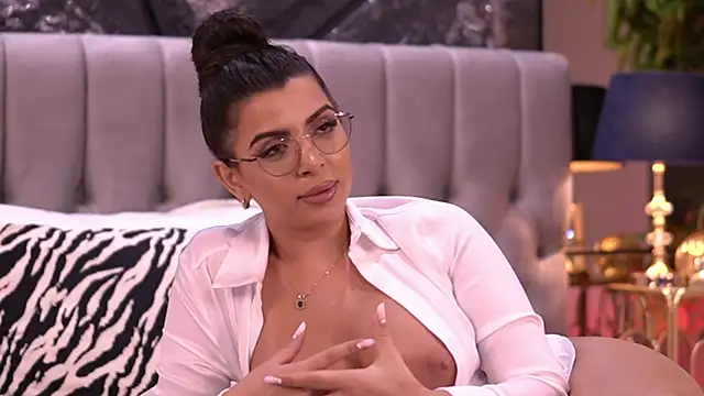 NicoleCellini webcam