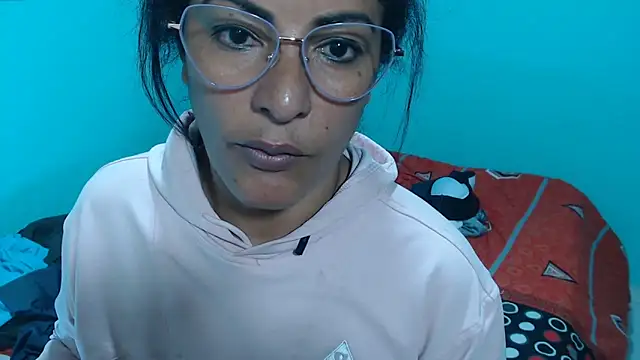 kateleyagrey webcam