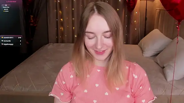 shy_polly - Shy_Polly's free webcam - UK Sex Cams