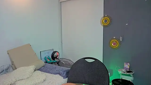 Maithe_Perroni webcam