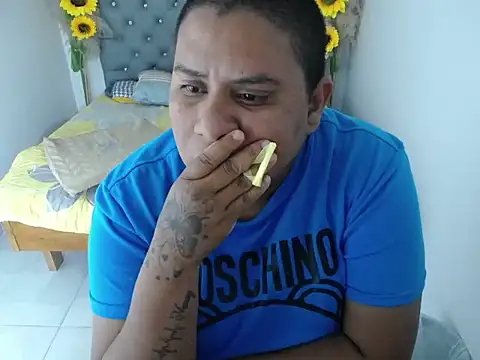 hotlesby_valery webcam