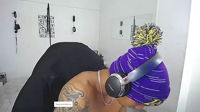 Leonard_Price webcam