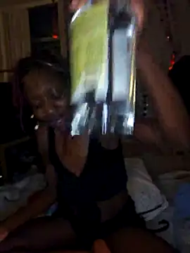 oliviaprettypussy webcam