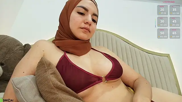dalilasaadi_ webcam