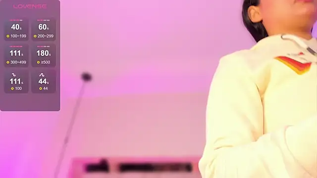 Kleverly_Manson1 webcam