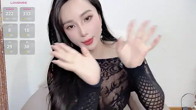 美女Janaya-88在线直播