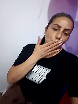 maynor_1998 - Maynor_1998's free webcam - UK Sex Cams