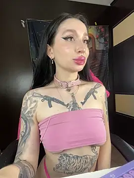 Webcam Model (Molly__Moon) is live