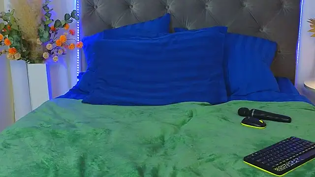 Ariana_Petite webcam